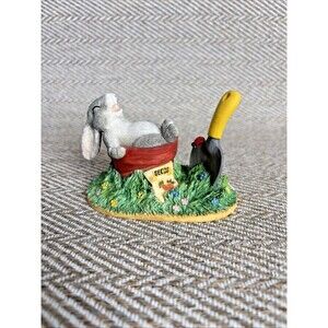 Charming Tails GARDENING BREAK Bunny Rabbit Silvestri Figurine Dean Griff